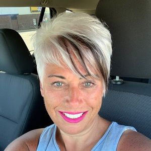 Meet your Posher, Cathy